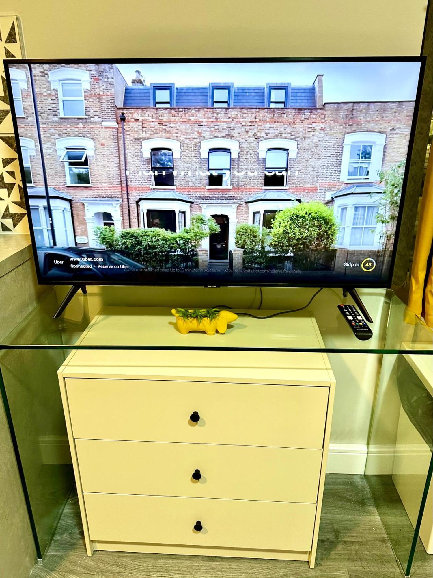 Private Luxurious City Studio-Daily,Weekly,Monthly Birmingham Eksteriør bilde